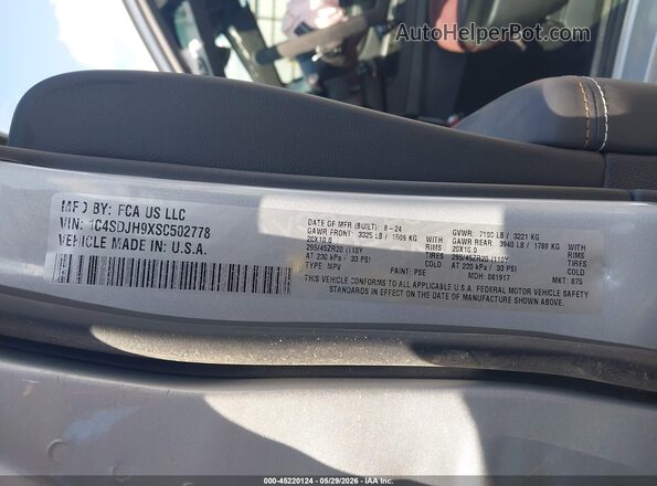 1C4SDJH9XSC502778 2025 DODGE DURANGO Silver Engine compartment view