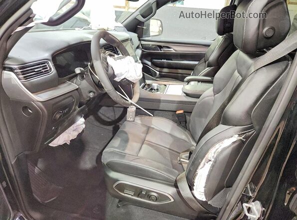 1C4SJSBP4TS163772 2026 JEEP GRAND Black Front interior view