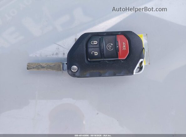 1C6HJTAG1LL140047 2020 JEEP GLADIATOR Black Widok deski rozdzielczej
