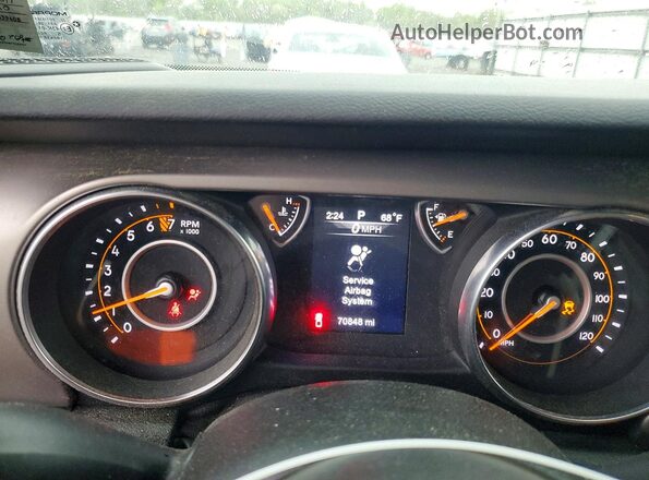 1C6HJTAG9LL192011 2020 JEEP GLADIATOR Black Սարքավորումների վահանակի տեսք