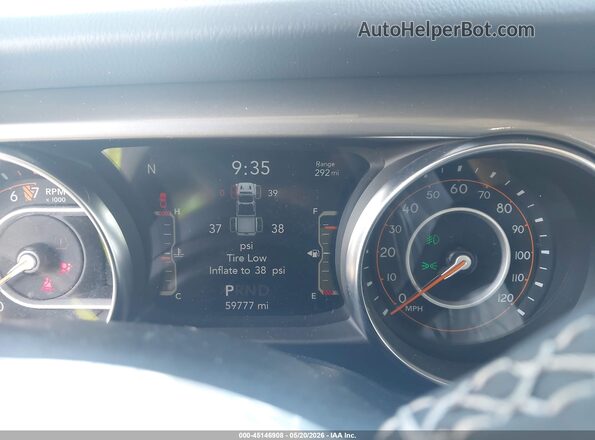 1C6HJTFGXPL535679 2023 JEEP GLADIATOR White Widok tylnych siedzeń