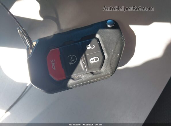 1C6JJTAG0PL505129 2023 JEEP GLADIATOR Gray Widok deski rozdzielczej