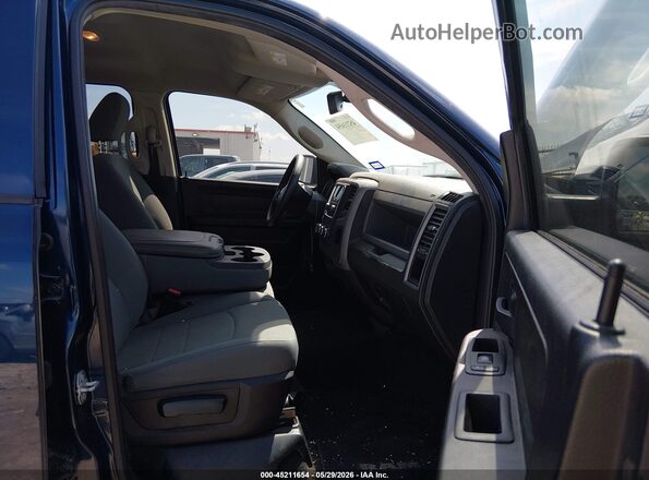 1C6RR6FG2KS613370 2019 RAM 1500 CLASSIC Blue Widok wnętrza z przodu