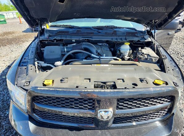 1C6RR6FT8JS149660 2018 RAM 1500 Black 