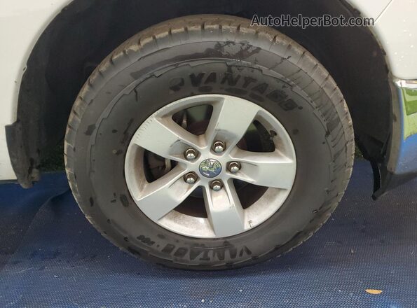 1C6RR6GG0RS123549 2024 RAM 1500 White 