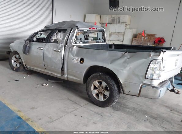 1C6RR6GG4JS119248 2018 RAM 1500 Silver Tył lewy