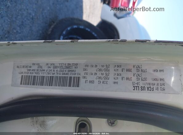 1C6RR6GT5GS143855 2016 RAM 1500 White Engine compartment view