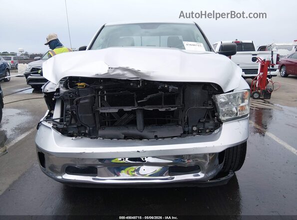 1C6RR6GT6GS269383 2016 RAM 1500 Silver უკანა სალონის ხედი