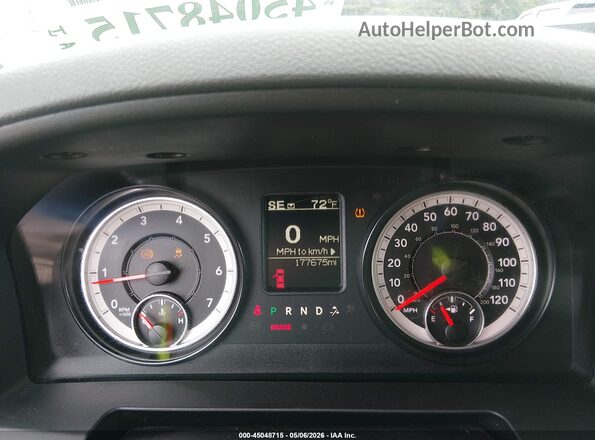 1C6RR6GT6GS269383 2016 RAM 1500 Silver უკანა სავარძლების ხედი