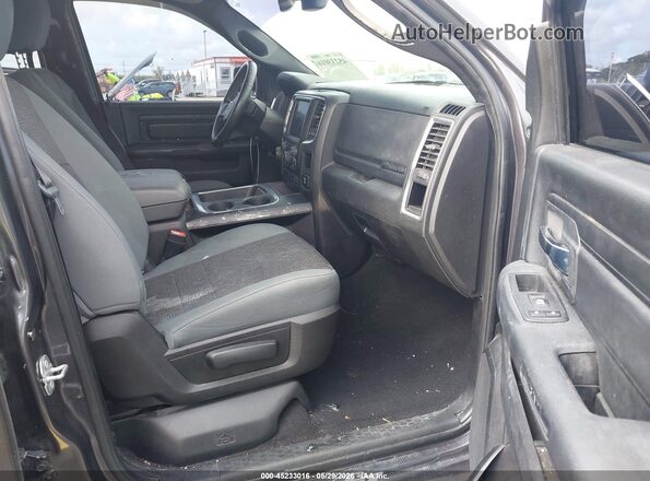 1C6RR6LT0JS248252 2018 RAM 1500 Gray Front interior view