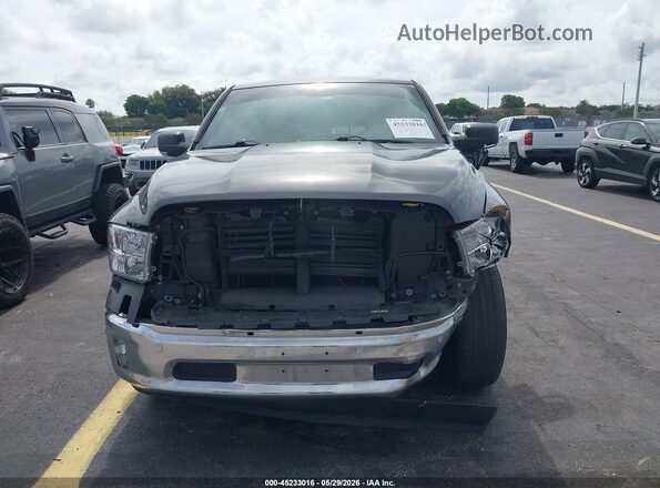 1C6RR6LT0JS248252 2018 RAM 1500 Gray Front view