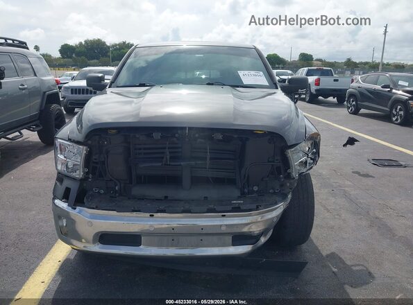 1C6RR6LT0JS248252 2018 RAM 1500 Gray Rear interior view