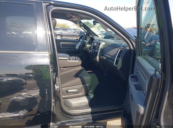 1C6RR6LT4KS660479 2019 RAM 1500 CLASSIC Black Front interior view