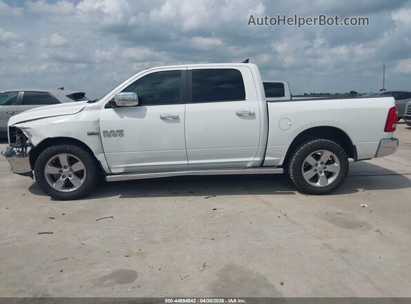 1C6RR6LT8GS159716 2016 RAM 1500 White 360 interior view