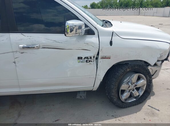 1C6RR6LT8GS159716 2016 RAM 1500 White Front view