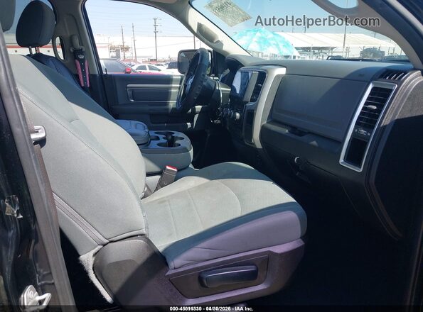 1C6RR6TT1LS117589 2020 RAM 1500 CLASSIC Gray Vista interior delantera