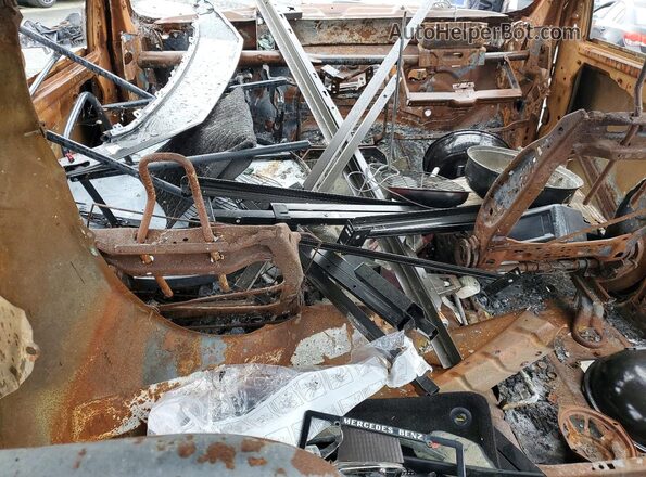 1C6RR6TT1LS133453 2020 RAM 1500 Burn Vista del salpicadero