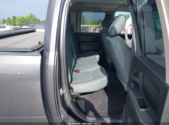 1C6RR7FG1JS247874 2018 RAM 1500 Gray Vista de la etiqueta del VIN