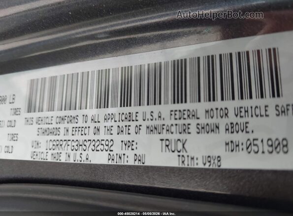 1C6RR7FG3HS732592 2017 RAM 1500 Gray Vista del compartimento del motor