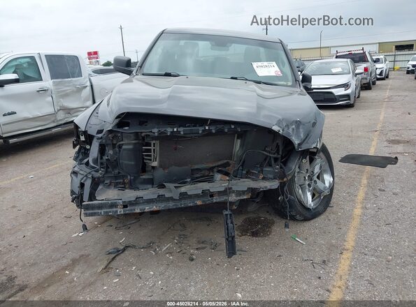 1C6RR7FG3HS732592 2017 RAM 1500 Gray Vista del cuadro de instrumentos