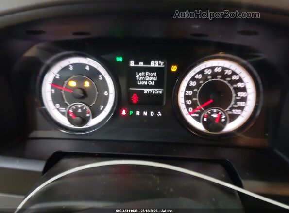 1C6RR7FG3JS206517 2018 RAM 1500 Blue Հետևի նստատեղերի տեսք