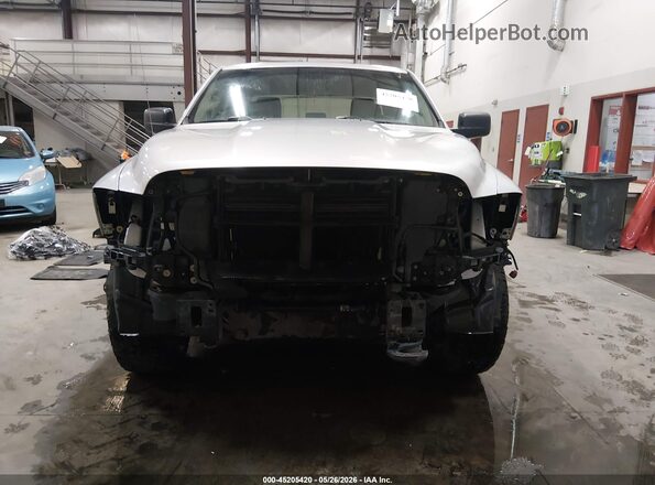 1C6RR7FG7GS383693 2016 RAM 1500 Silver 