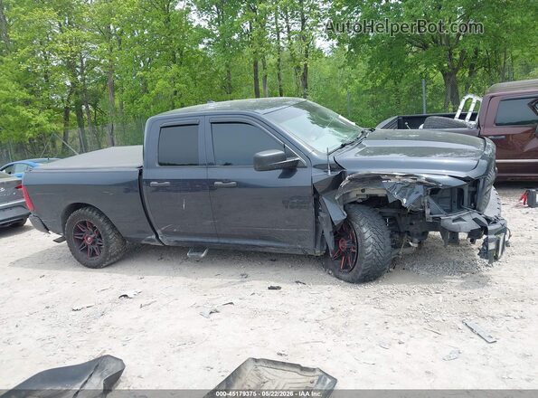 1C6RR7FG8KS623861 2019 RAM 1500 CLASSIC Black Widok wnętrza z tyłu