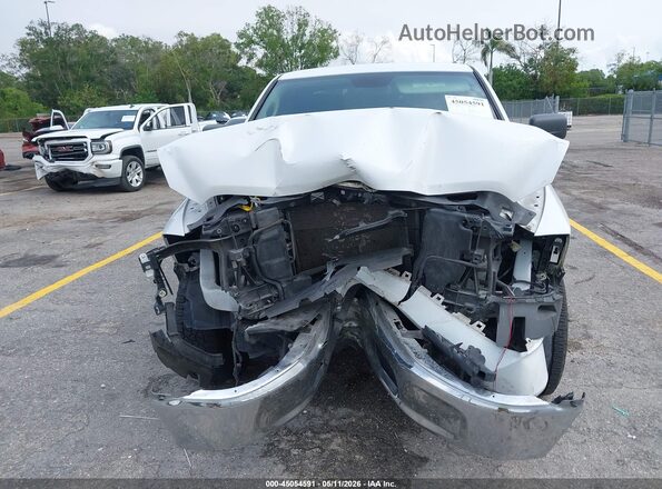 1C6RR7FG8KS700700 2019 RAM 1500 CLASSIC White Vista del cuadro de instrumentos