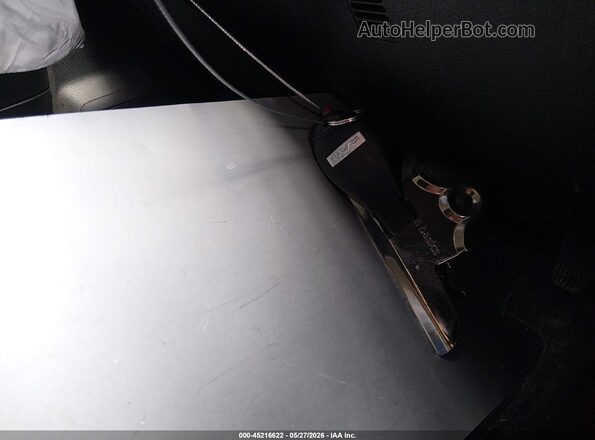 1C6RR7FG9JS218896 2018 RAM 1500 White Dashboard view