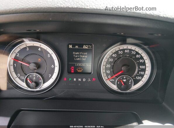 1C6RR7FGXGS121005 2016 RAM 1500 Gray Vista de los asientos traseros