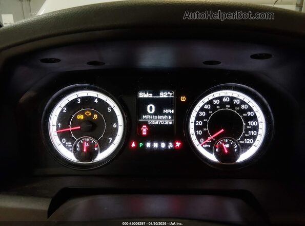 1C6RR7FGXGS343902 2016 RAM 1500 Silver Հետևի նստատեղերի տեսք