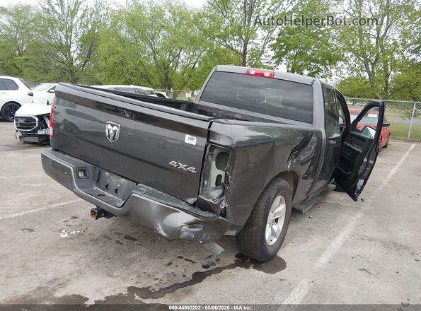 1C6RR7FGXJS348573 2018 RAM 1500 Gray Задня права чверть