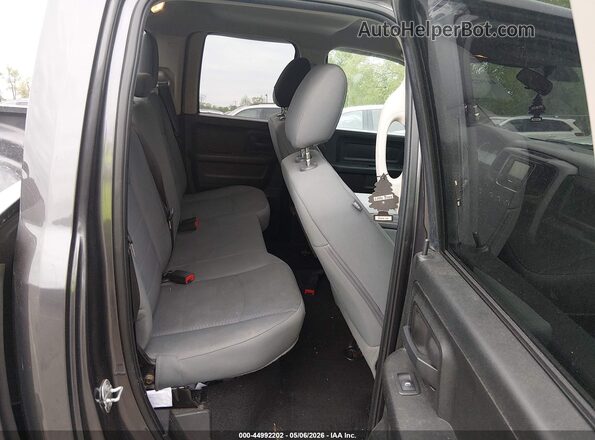1C6RR7FGXJS348573 2018 RAM 1500 Gray Вид наклейки з VIN-кодом