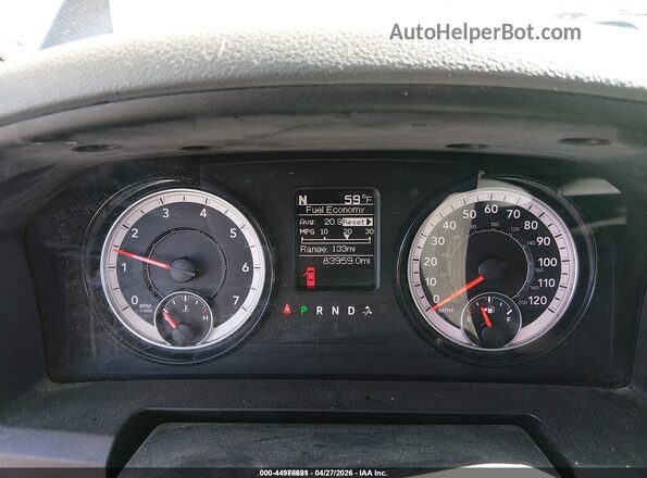 1C6RR7FGXLS156461 2020 RAM 1500 CLASSIC Brown Vista de los asientos traseros