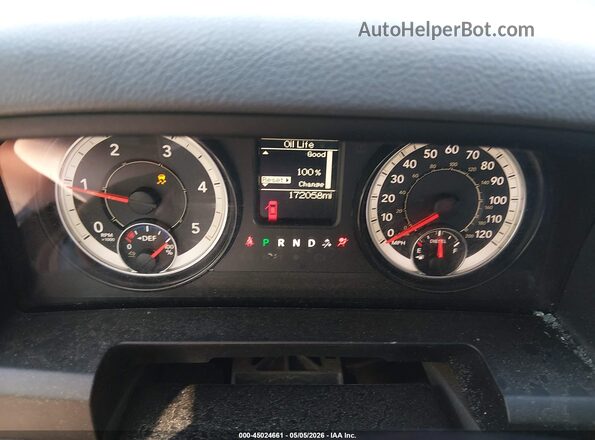 1C6RR7FM4GS322808 2016 RAM 1500 Silver Հետևի նստատեղերի տեսք