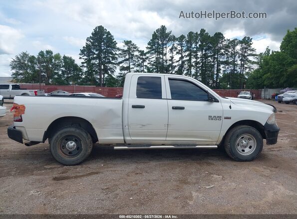 1C6RR7FT4GS337221 2016 RAM 1500 Белый Панорамный вид салона 360°