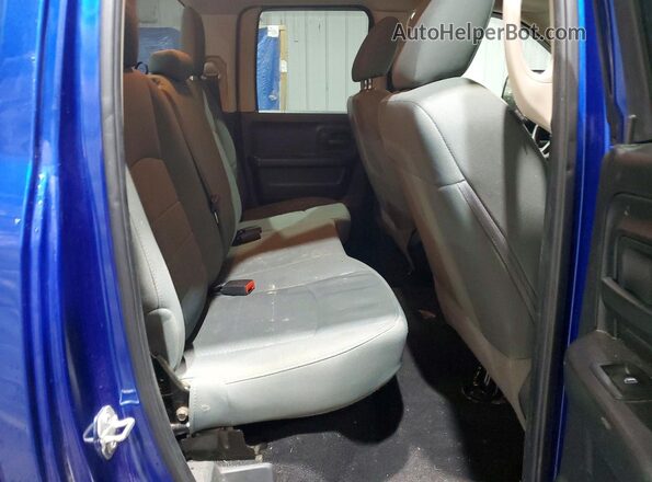 1C6RR7FT7JS229294 2018 RAM 1500 Blue Rear seats view