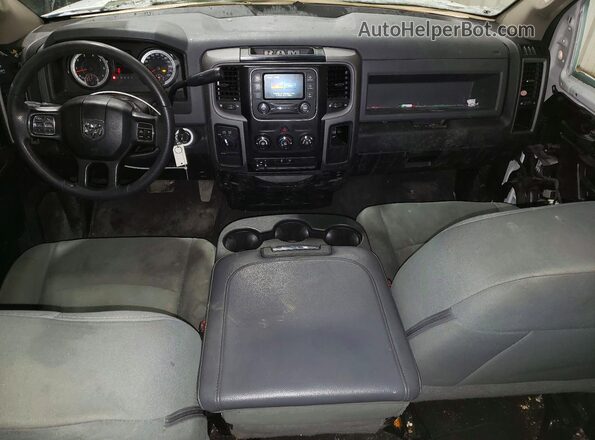 1C6RR7FT8JS260960 2018 RAM 1500 White წინა პანელის ხედი