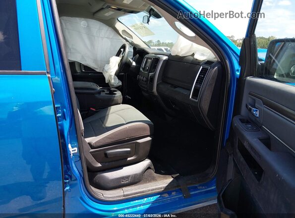 1C6RR7GG3RS129643 2024 RAM 1500 CLASSIC Blue Вид салону спереду