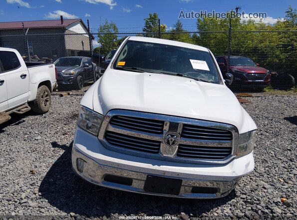 1C6RR7GG6GS131898 2016 RAM 1500 White უკანა სალონის ხედი