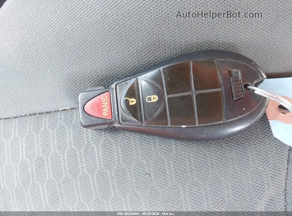 1C6RR7GG8JS115497 2018 RAM 1500 Burgundy Dashboard view
