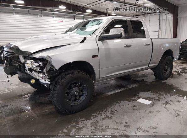 1C6RR7GT2HS503557 2017 RAM 1500 Silver Передня ліва чверть