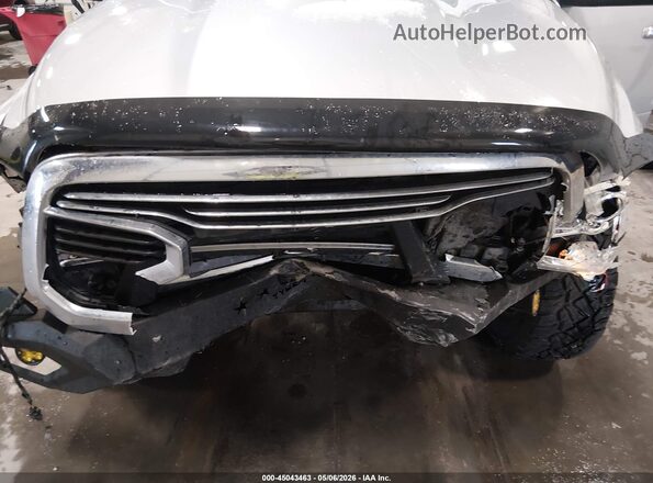 1C6RR7GT2HS503557 2017 RAM 1500 Silver Вид ззаду
