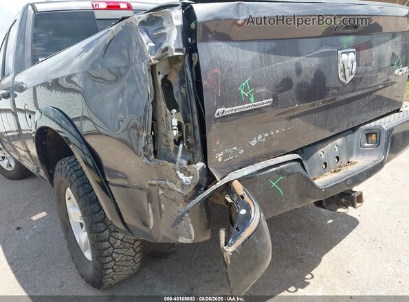 1C6RR7GT4GS324144 2016 RAM 1500 Black Front view