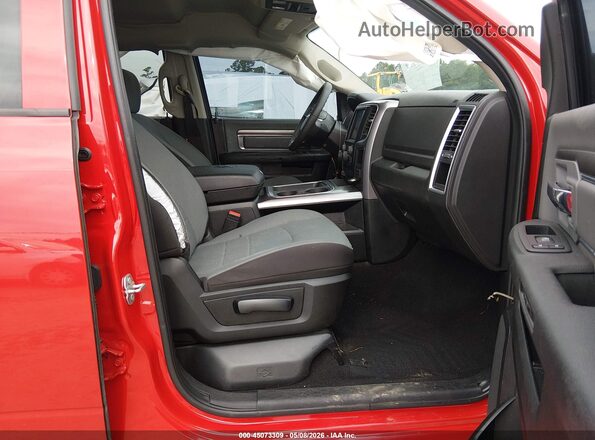 1C6RR7LG9PS516751 2023 RAM 1500 CLASSIC Red Widok wnętrza z przodu