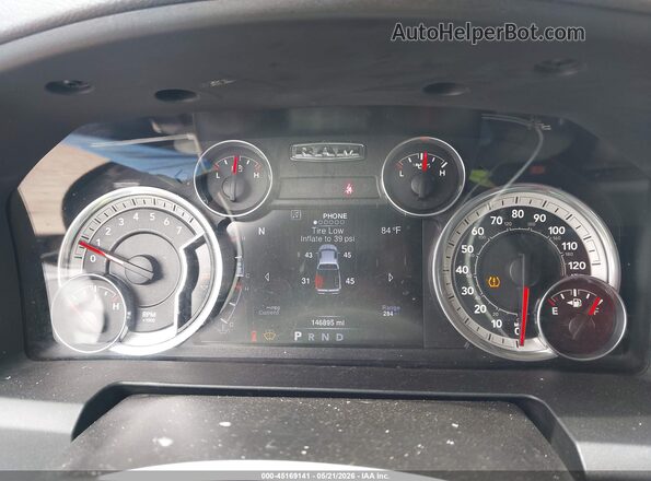 1C6RR7LGXGS184934 2016 RAM 1500 Gray Հետևի նստատեղերի տեսք