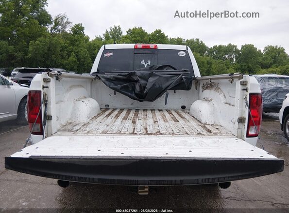 1C6RR7LM7GS115544 2016 RAM 1500 White 
