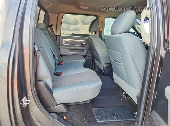 1C6RR7LM7GS338005 2016 RAM 1500 Gray Rear seats view
