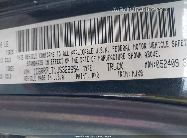 1C6RR7LT1JS329654 2018 RAM 1500 Black Вид підкапотного простору