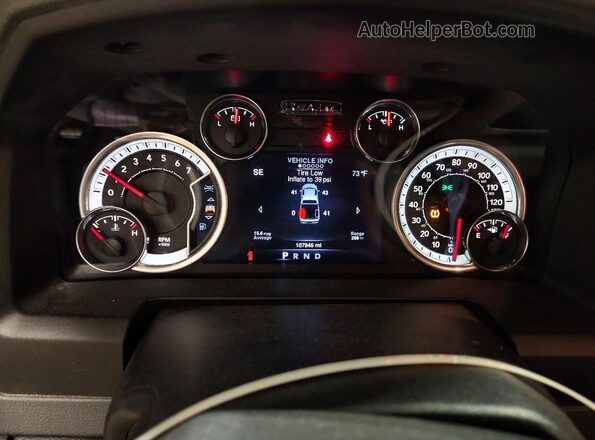 1C6RR7LT3GS331088 2016 RAM 1500 Black Vista del cuadro de instrumentos